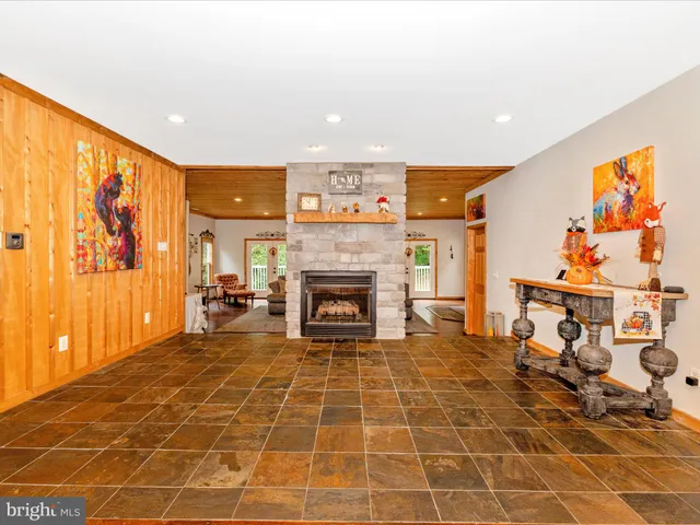 $999,000 | 8935 Hawbottom Road, Middletown, MD 21769