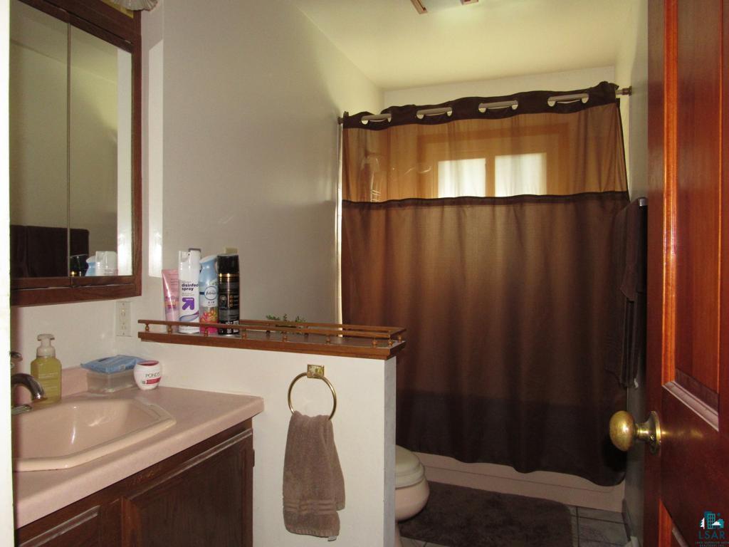 18 Maple Avenue Superior, WI 54880 - Photo 5 of 14