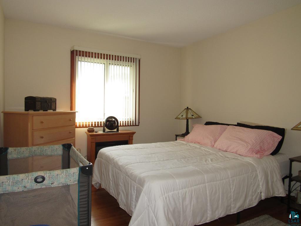 18 Maple Avenue Superior, WI 54880 - Photo 6 of 14