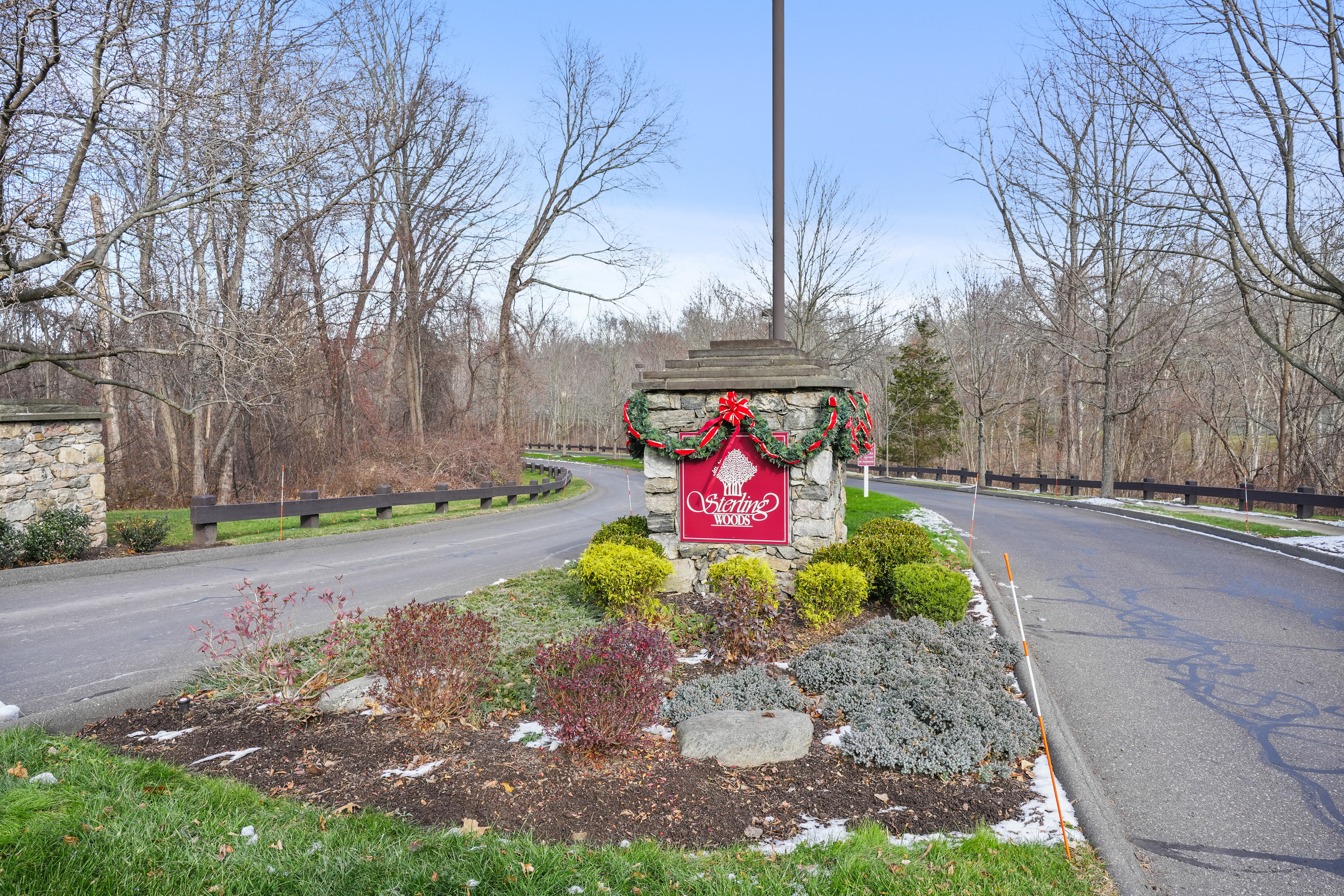 1406 Pinnacle Way, Unit 1406 Danbury, CT 06811 - Photo 1 of 40