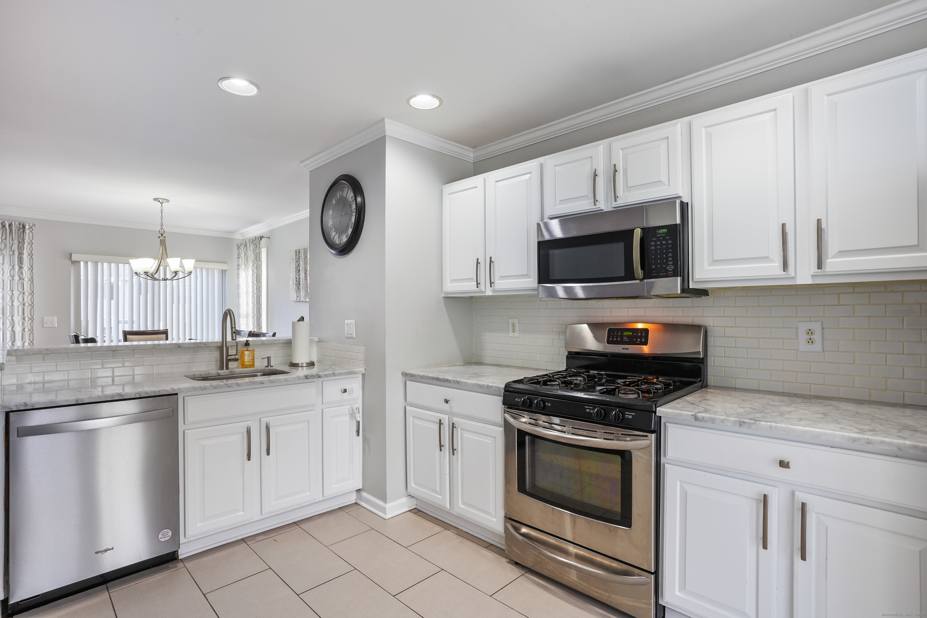 1406 Pinnacle Way, Unit 1406 Danbury, CT 06811 - Photo 17 of 40