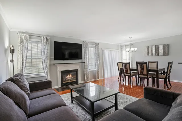 $3,300 | 1406 Pinnacle Way, Unit 1406, Danbury, CT 06811