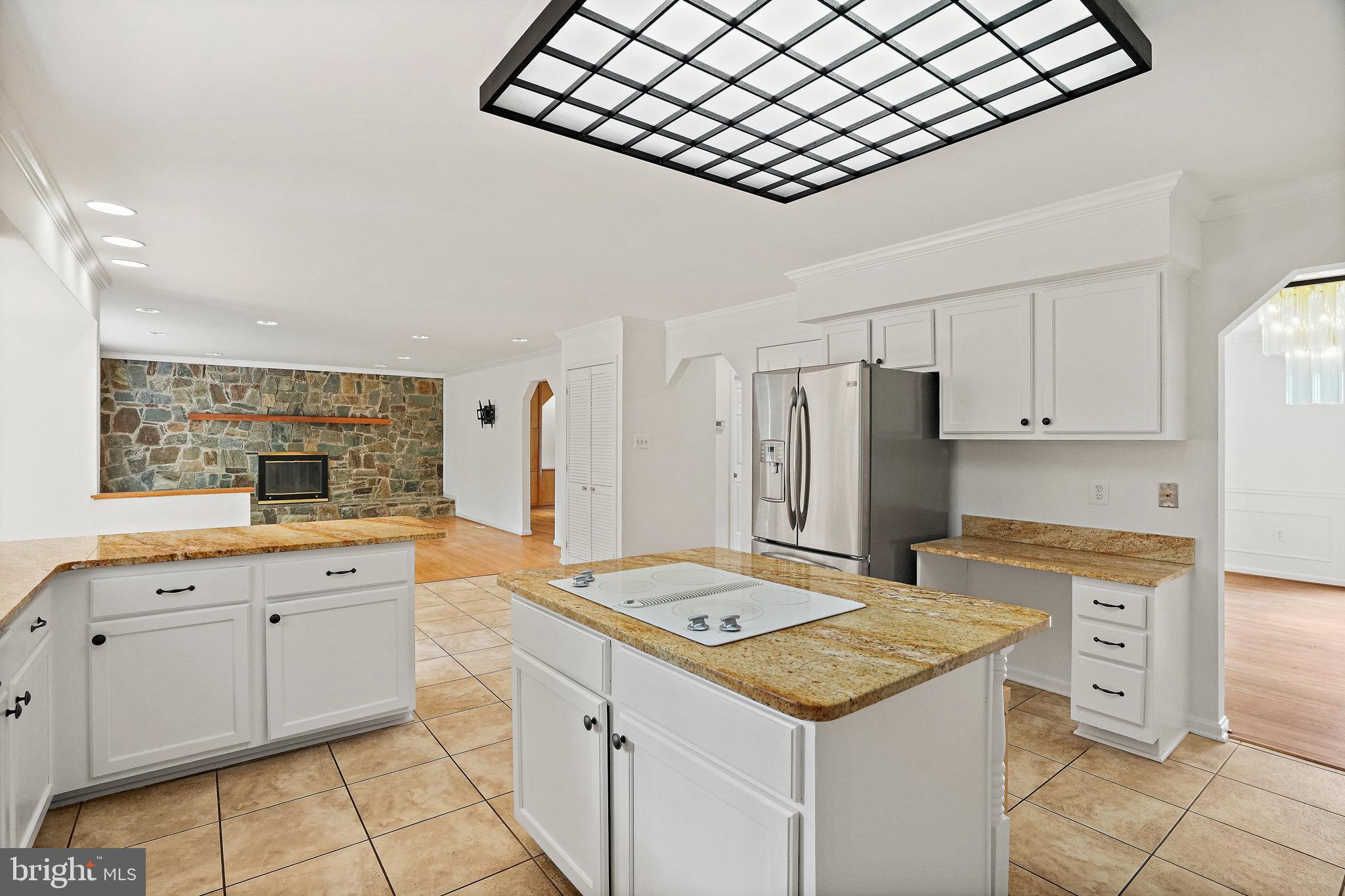 15515 Langside Street Silver Spring, MD 20905 - Photo 17 of 38 Open and Spacious