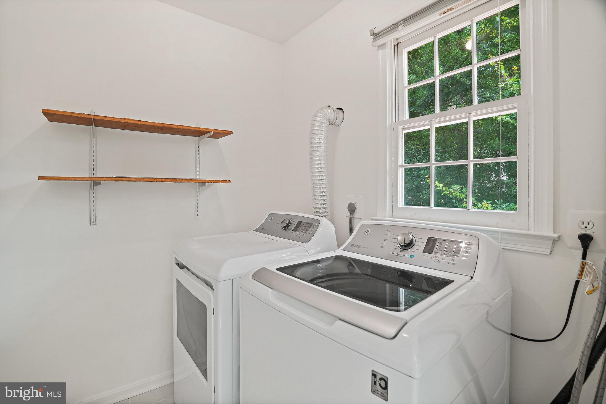15515 Langside Street Silver Spring, MD 20905 - Photo 35 of 38 Laundry