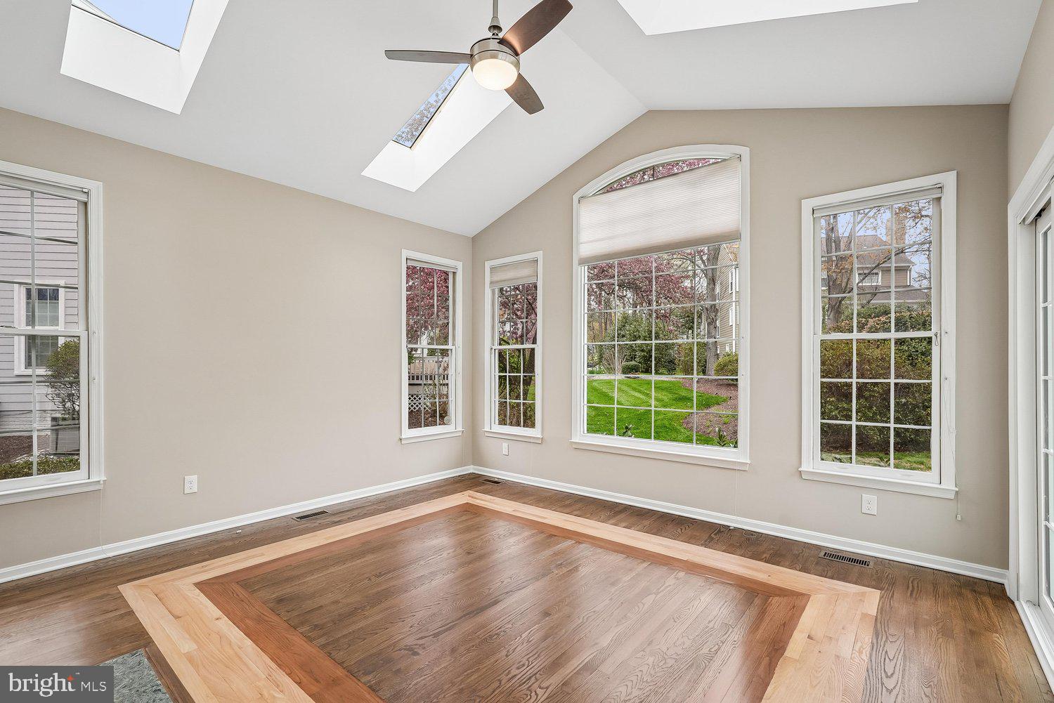 11400 Night Star Way Reston, VA 20194 - Photo 36 of 99 Family Room