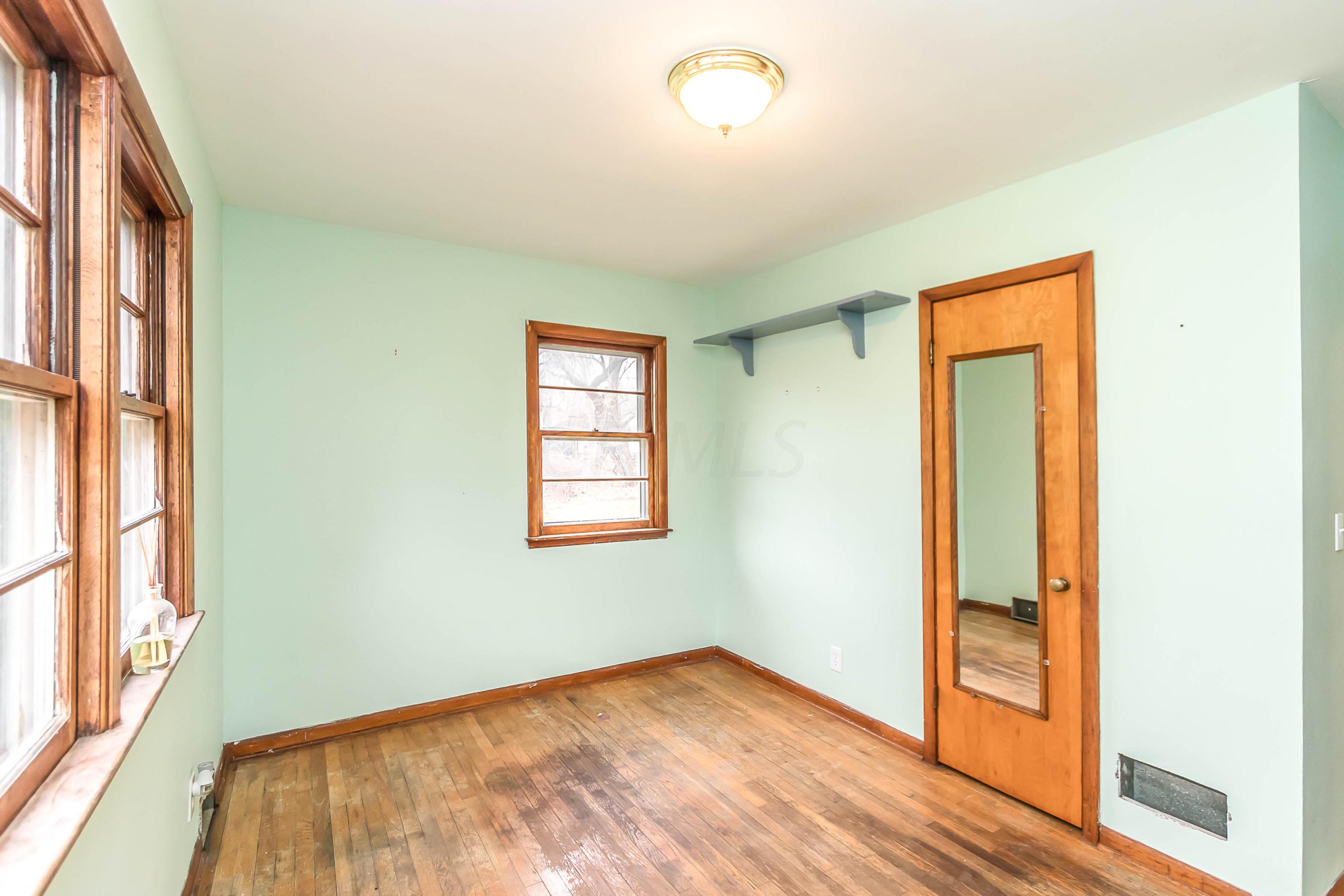 7045 Harlem Road Westerville, OH 43082 - Photo 24 of 49