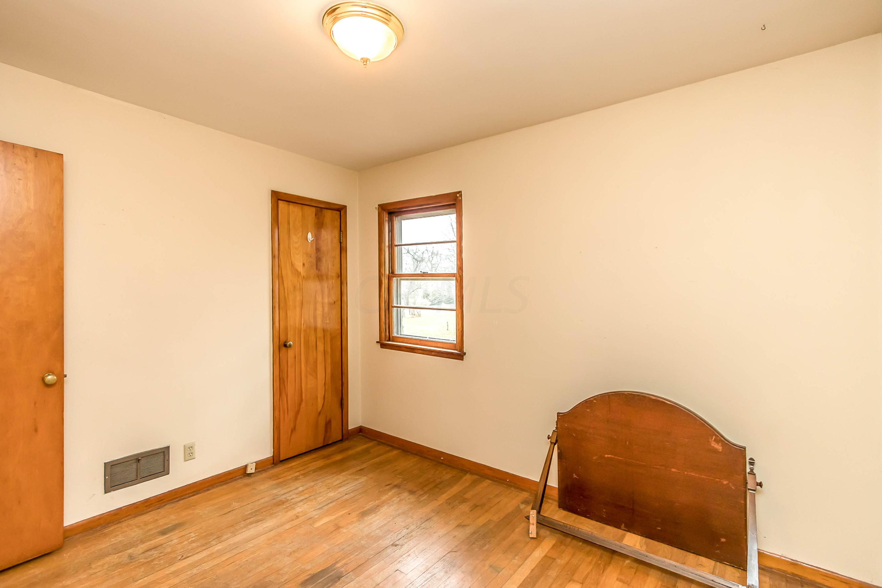 7045 Harlem Road Westerville, OH 43082 - Photo 27 of 49