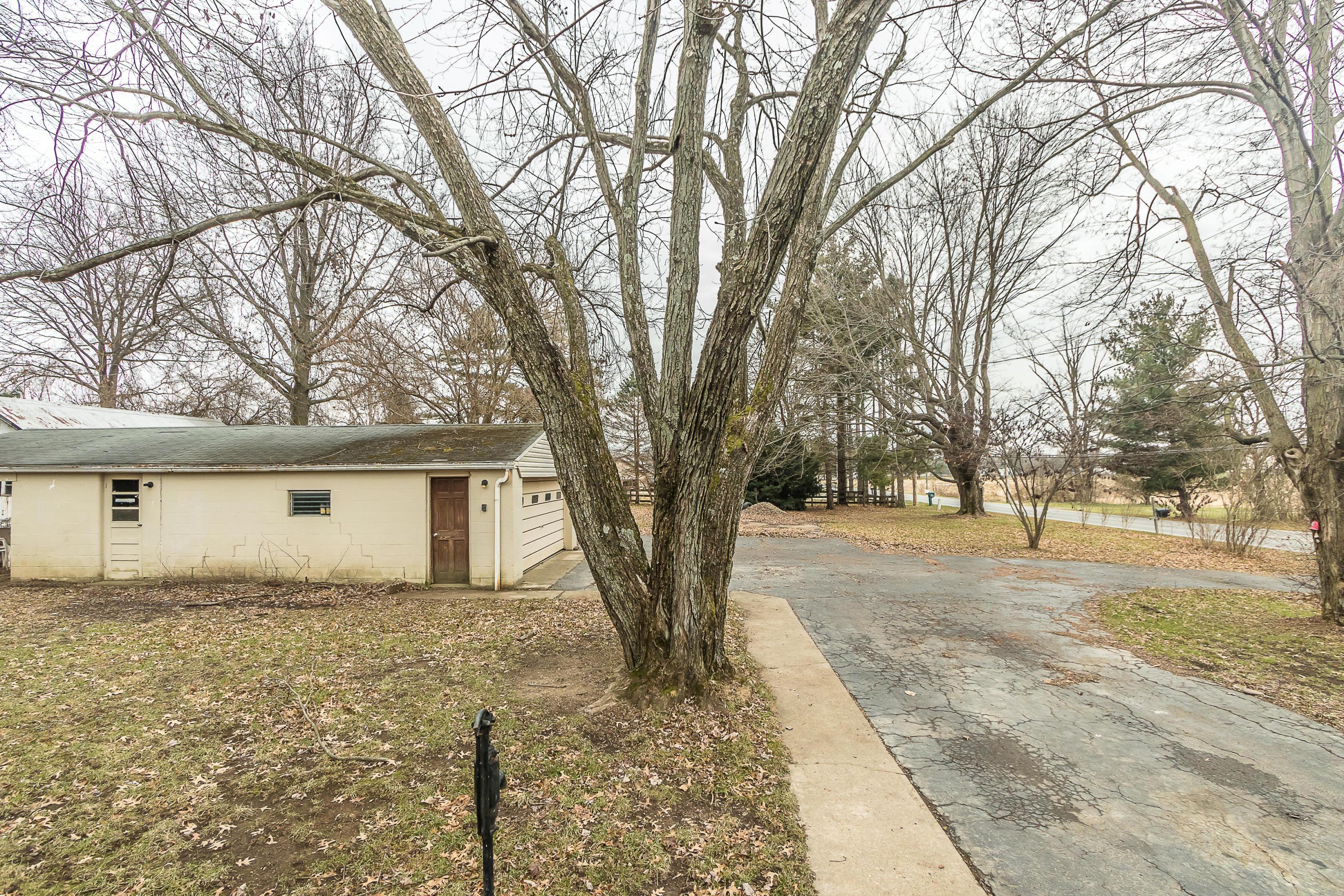 7045 Harlem Road Westerville, OH 43082 - Photo 35 of 49