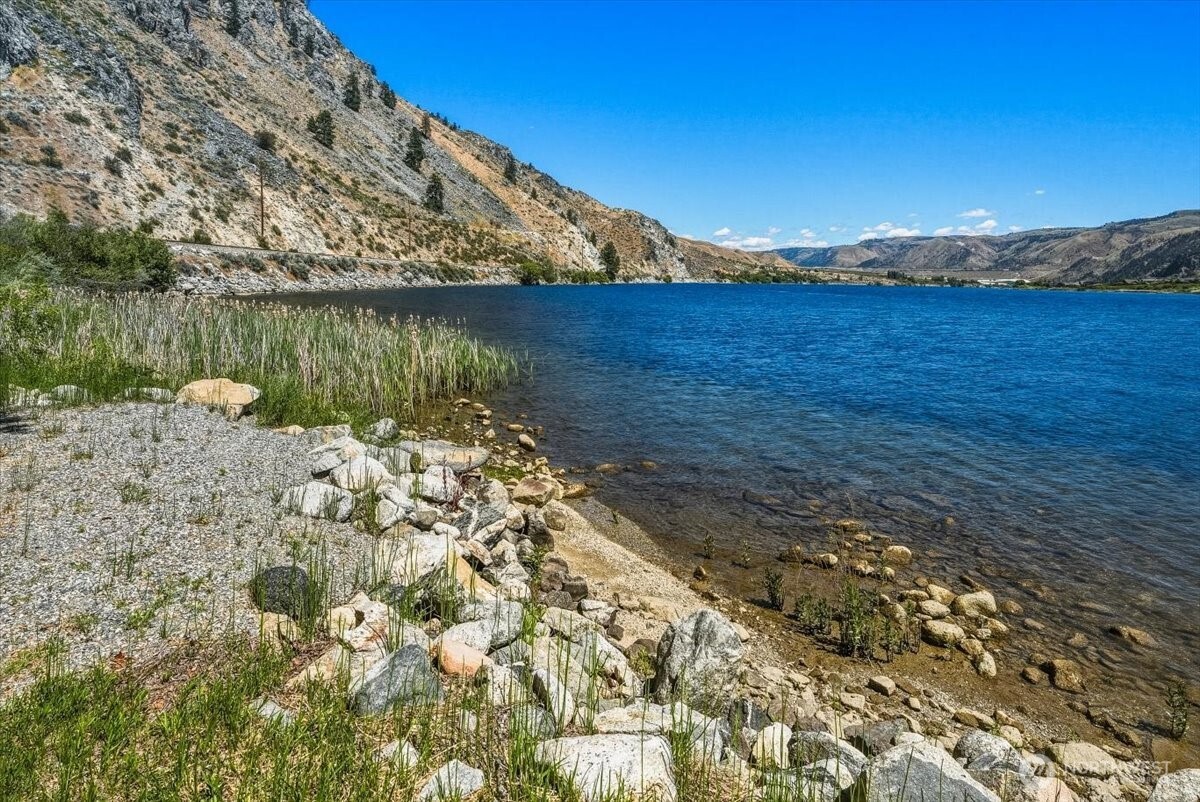 200 Stayman Flats Road Chelan, WA 98816 - Photo 10 of 35
