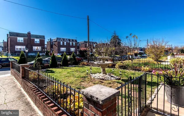 $2,000 | 1223 Wellington Street, Philadelphia, PA 19111