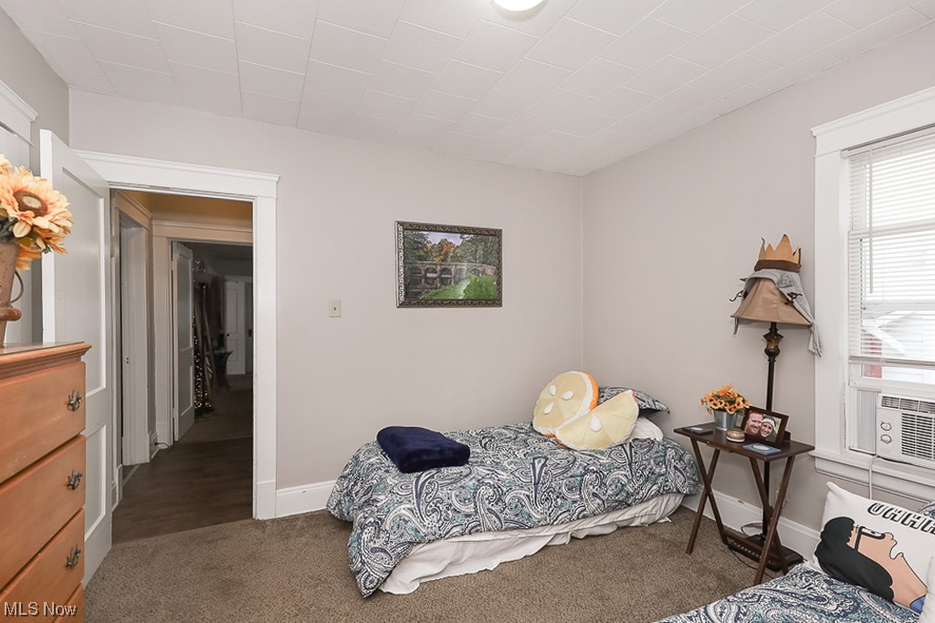 6925 Ottawa Road Cleveland, OH 44105 - Photo 22 of 35 Lower bed 2
