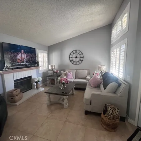 $325,000 | 944 Hogan Avenue, Banning, CA 92220