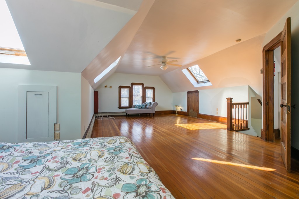 57 Highland Road Somerville, MA 02144 - Photo 21 of 29 Gallery Image 21