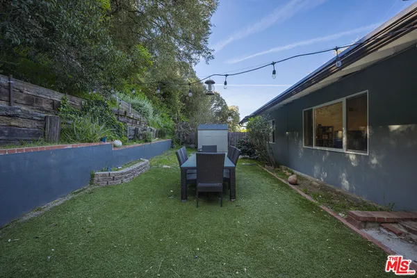 $1,690,000 | 5532 Ocean View Boulevard, La Canada Flintridge, CA 91011