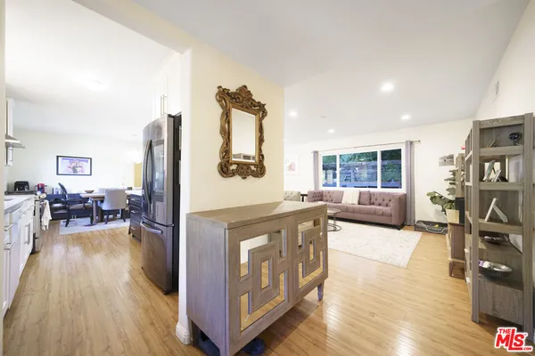 $1,690,000 | 5532 Ocean View Boulevard, La Canada Flintridge, CA 91011