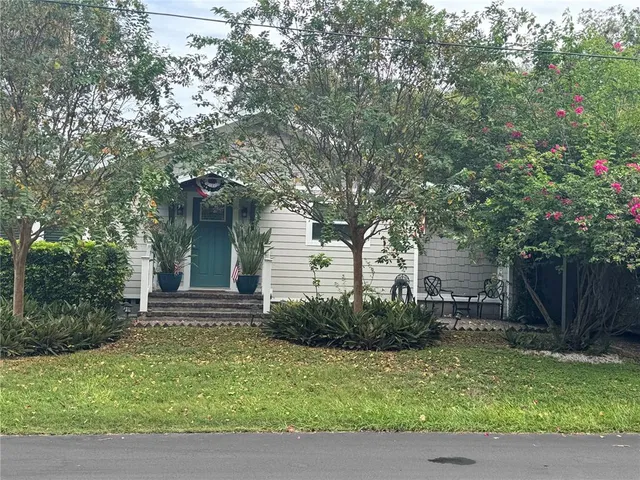 $2,400 | 7504 Grand Boulevard, Port Richey, FL 34668