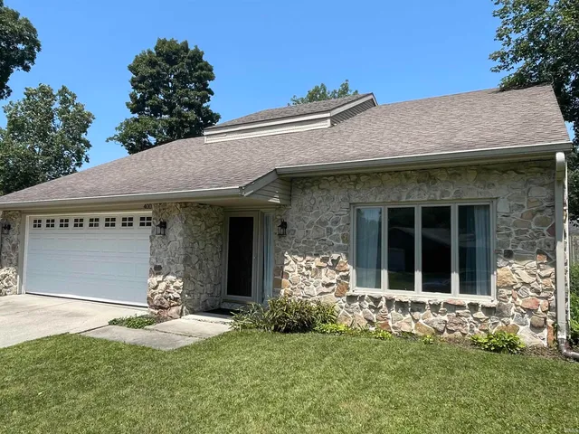 $230,000 | 400 West Skyway Drive, Muncie, IN 47303