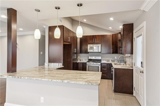 2425 Charles Drive Chalmette, LA 70043 - Photo 7 of 22