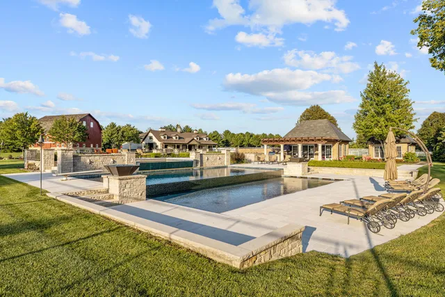 $8,495,000 | 5021 Minkler Road, Yorkville, IL 60560