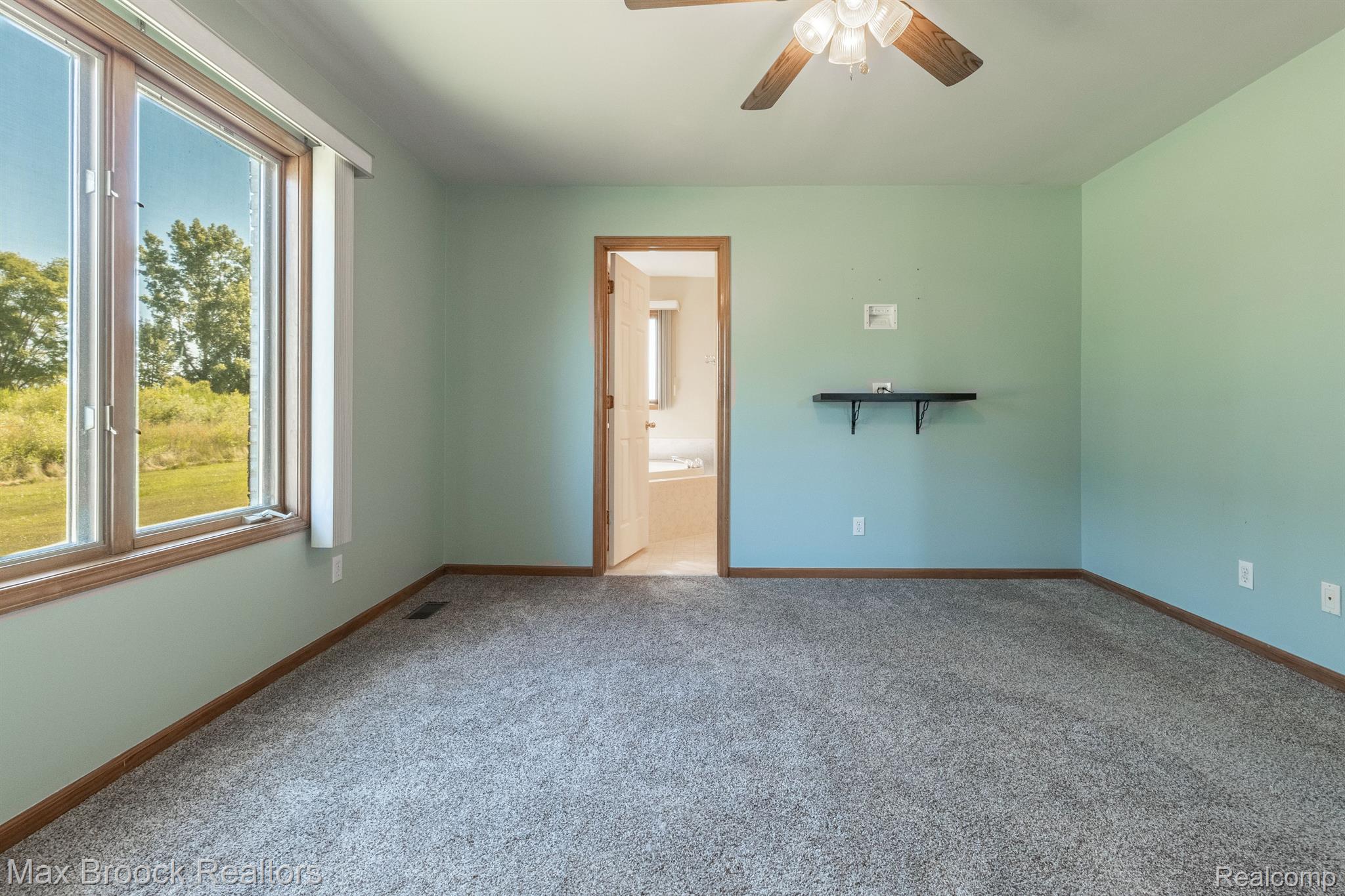 66280 Romeo Plank Road Ray, MI 48096 - Photo 7 of 72 Gallery Image 7