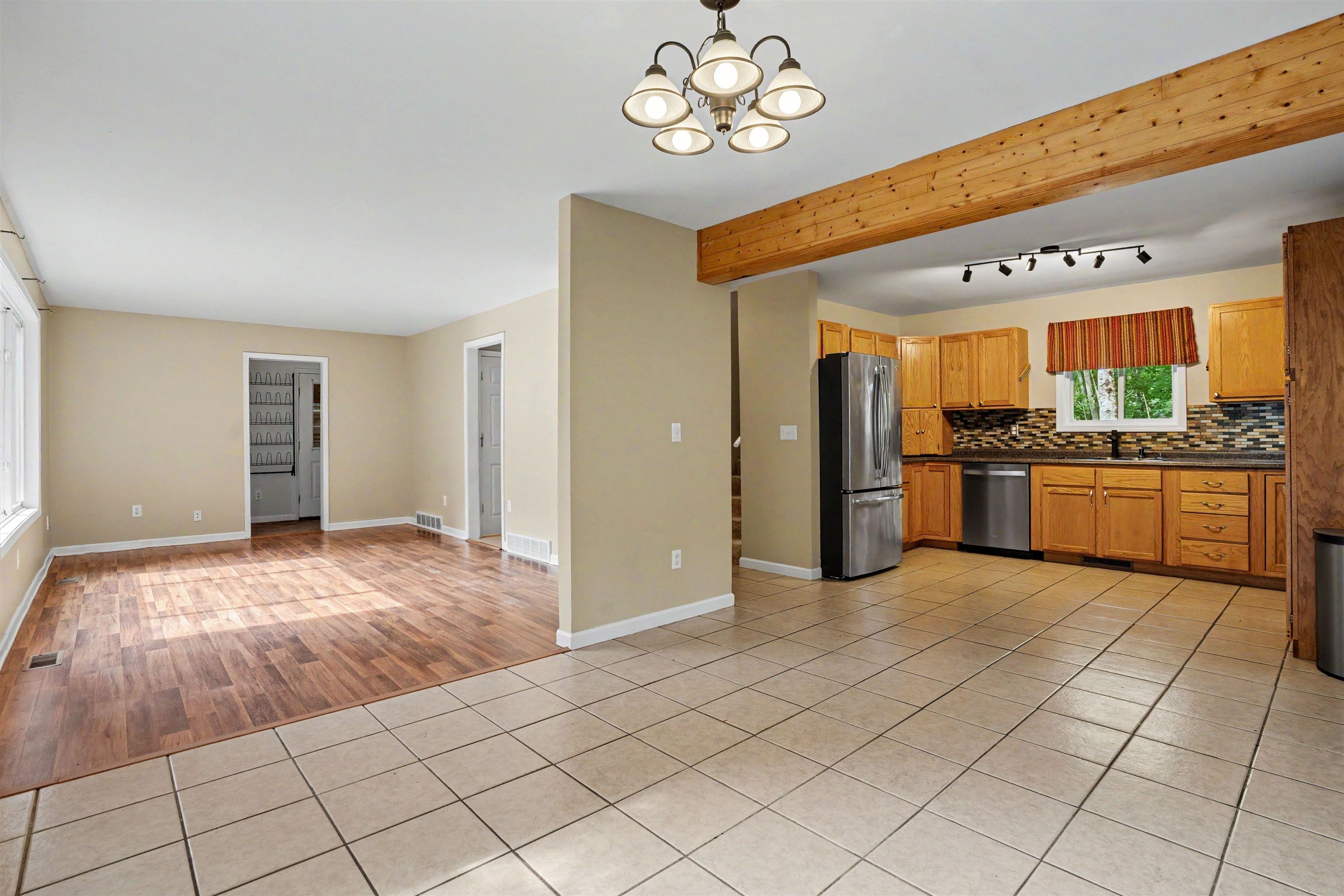 2638 North 5 Mile Road Midland, MI 48642 - Photo 9 of 31 Gallery Image 9