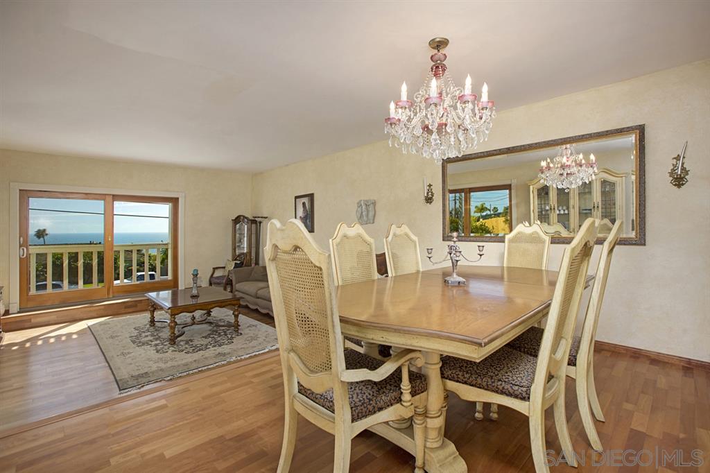 926 La Jolla Rancho Road La Jolla, CA 92037 - Photo 7 of 25