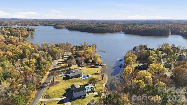 $425,000 | 305 Mainsail Road, Salisbury, NC 28146