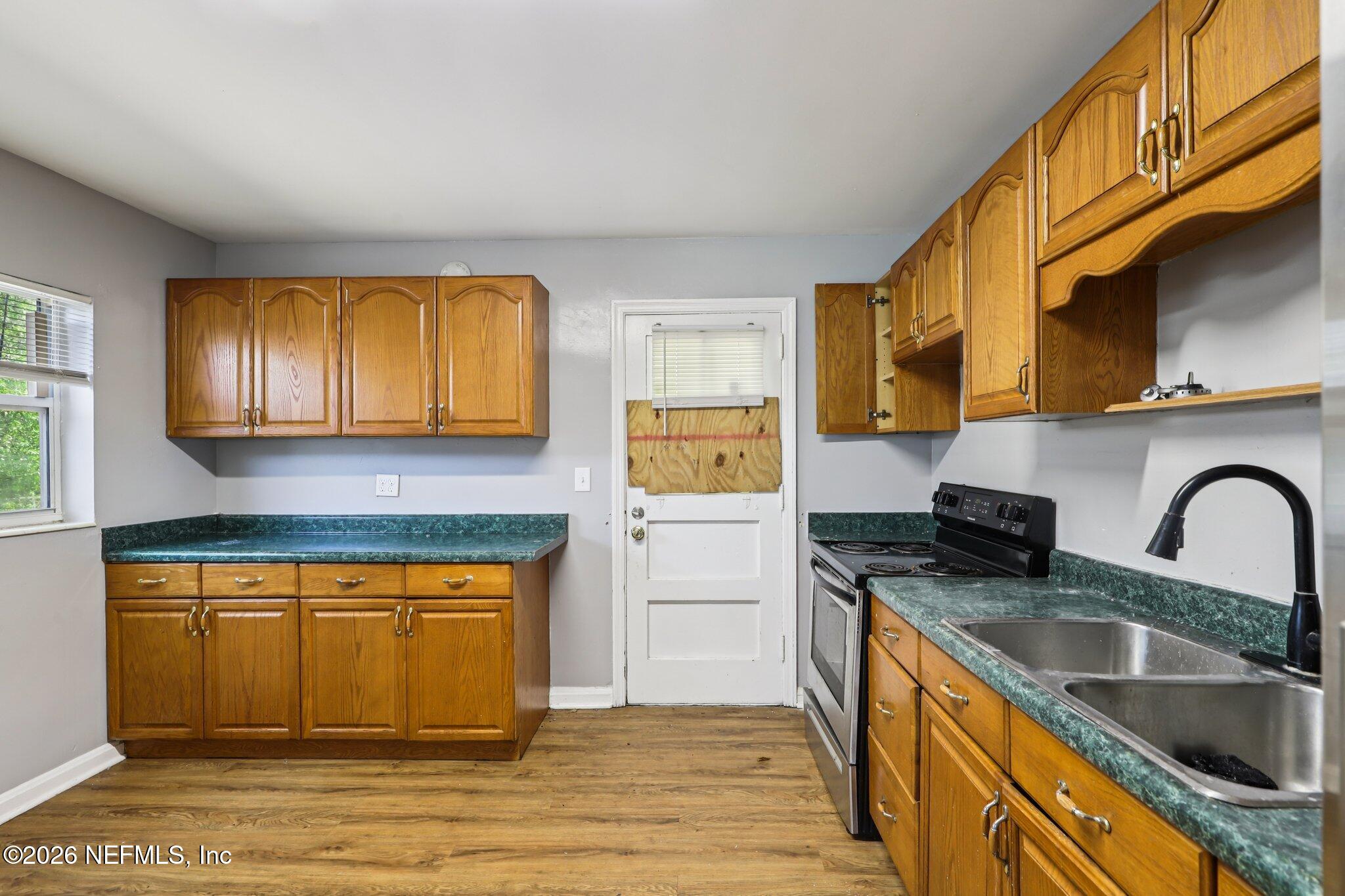 7859 Denham Road West Jacksonville, FL 32208 - Photo 14 of 24 Kitchen