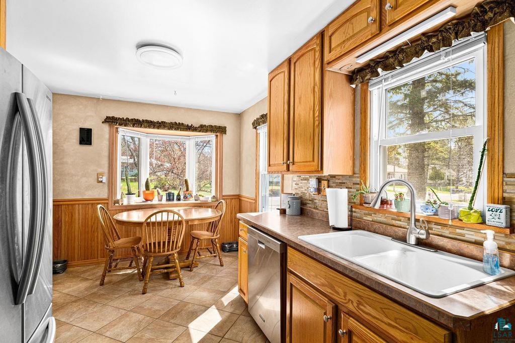 3045 Hutchinson Road Duluth, MN 55811 - Photo 8 of 43