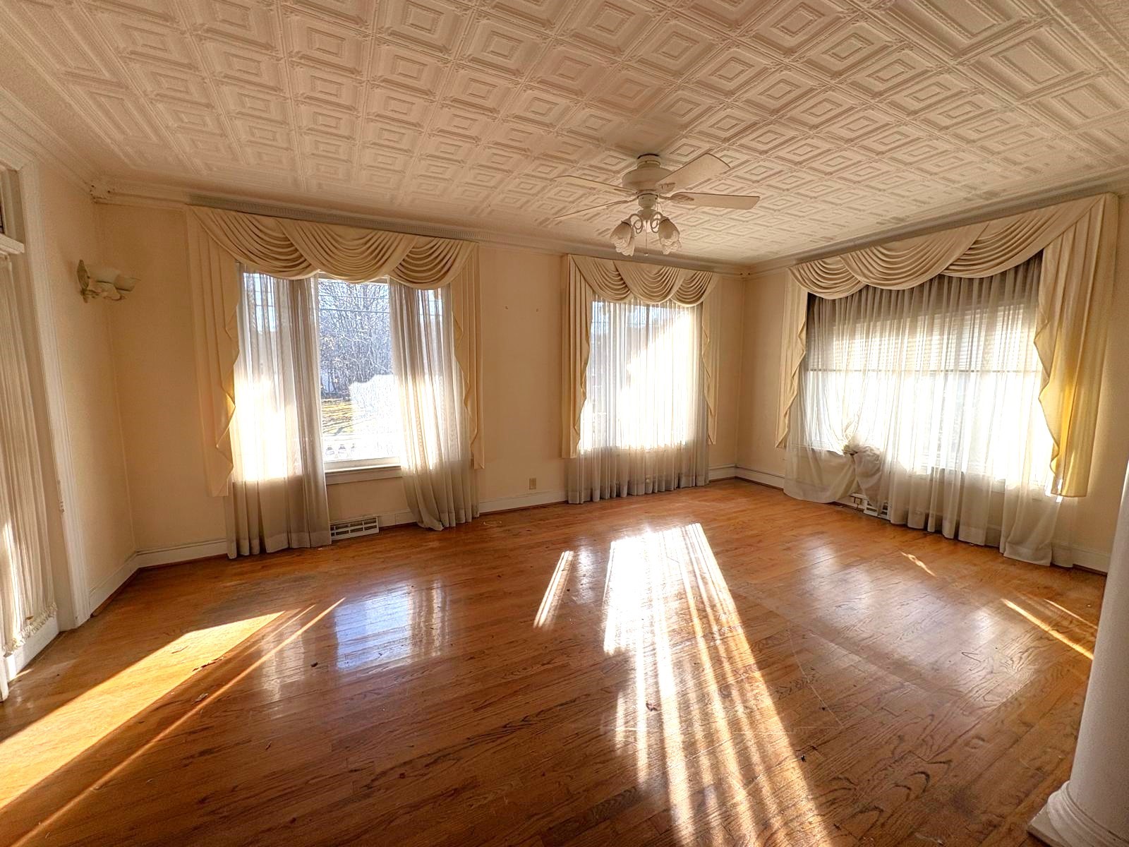 30 Riverside Drive Binghamton, NY 13905 - Photo 1 of 8