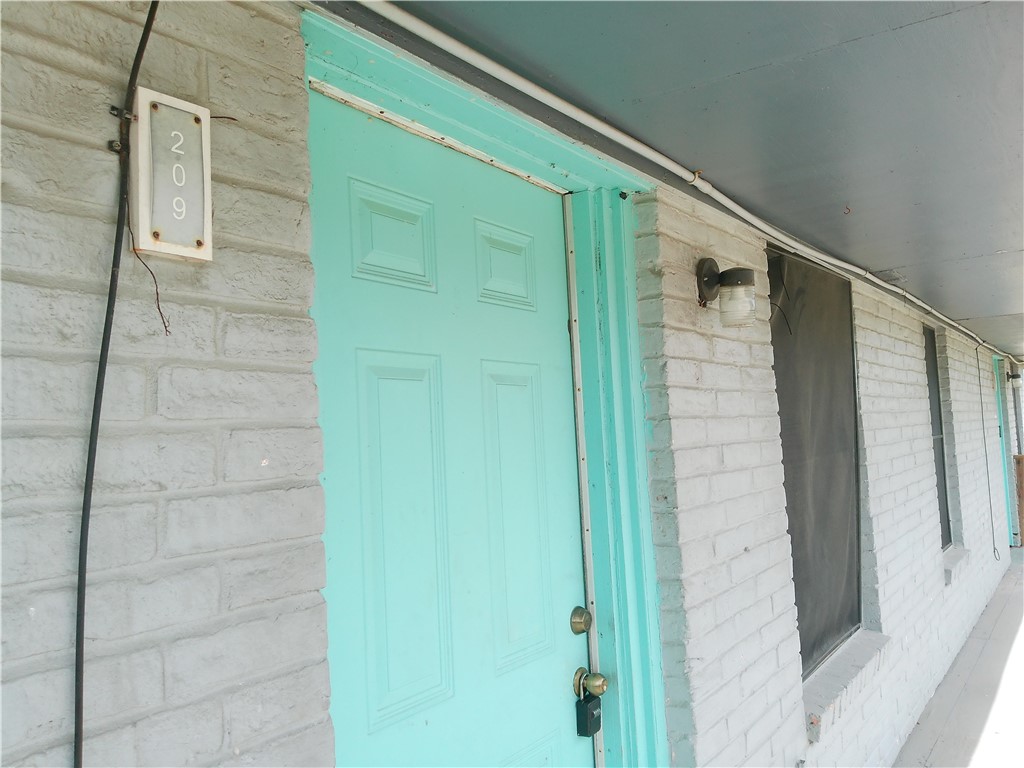 2026 Waldron Road, Unit 209 Corpus Christi, TX 78418 - Photo 2 of 13