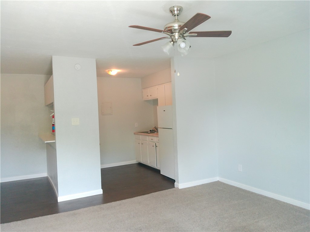 2026 Waldron Road, Unit 209 Corpus Christi, TX 78418 - Photo 5 of 13