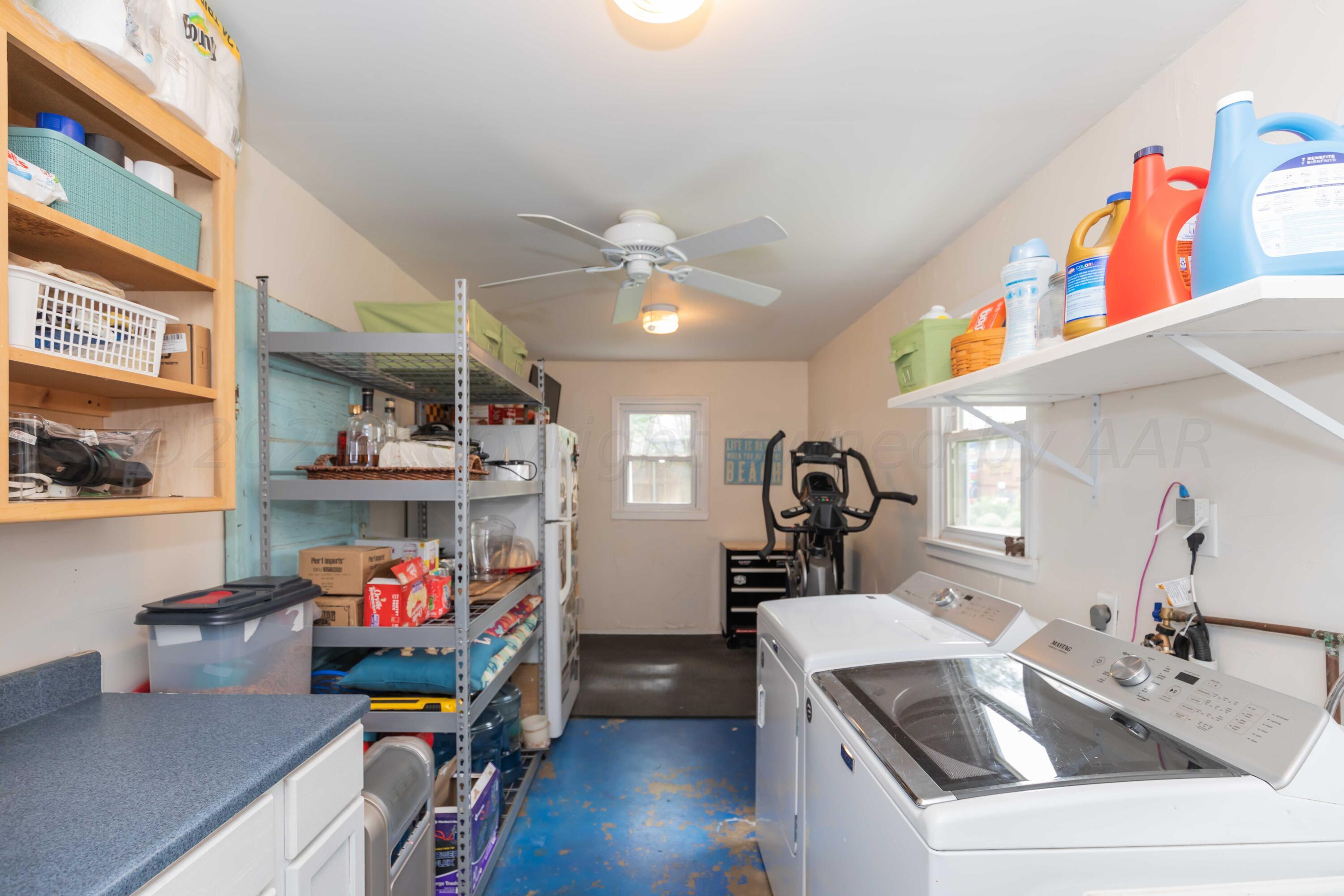 1007 South Alabama Street Amarillo, TX 79102 - Photo 35 of 55 a kitchen view of counter top space and appliances