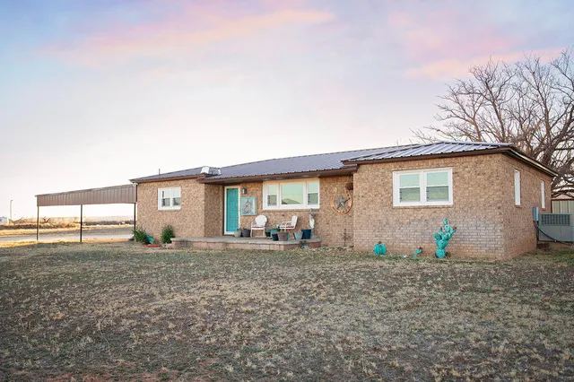 $375,000 | 2888 County Road 245, Denver City, TX 79323
