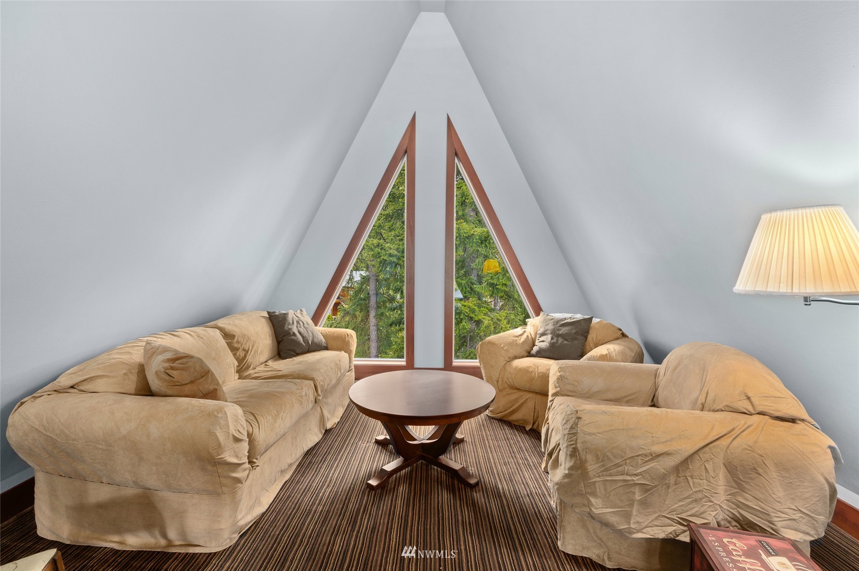 691 Kachess River Road Easton, WA 98925 - Photo 35 of 40 a living room with furniture and a large window