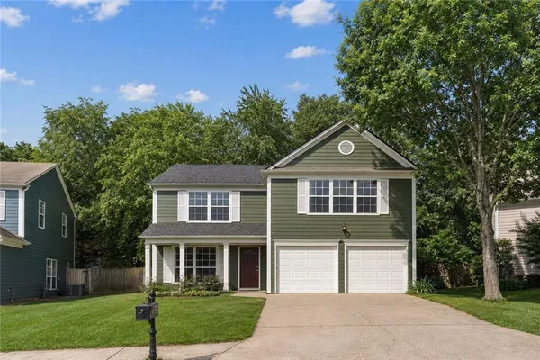 $525,000 | 621 Lullingstone Drive Southeast, Marietta, GA 30067