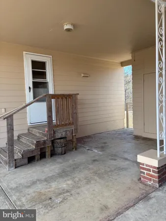 $229,000 | 2621 Franklin Pike, Petersburg, WV 26847