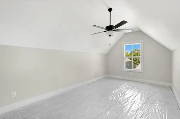 $750,000 | 8112 Sir Oliphant Way, Unit LOT #32, Ooltewah, TN 37363