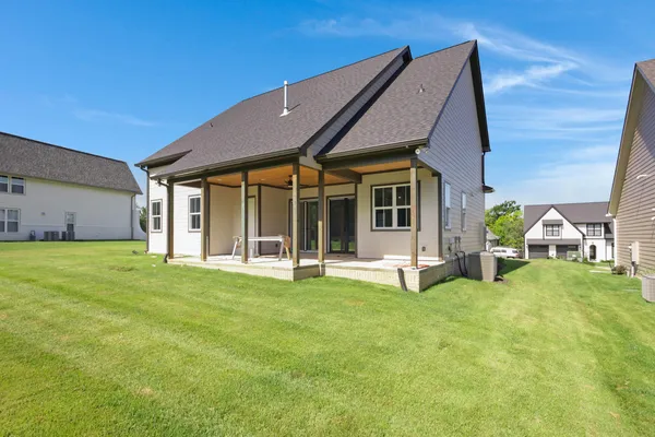 $750,000 | 8112 Sir Oliphant Way, Unit LOT #32, Ooltewah, TN 37363