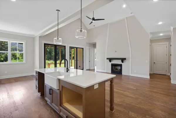 $750,000 | 8112 Sir Oliphant Way, Unit LOT #32, Ooltewah, TN 37363