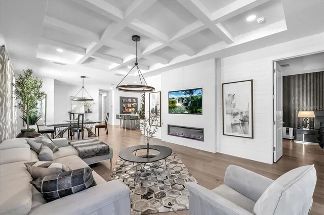 $2,950 | 18791 Dayspring Place, Venice, FL 34293