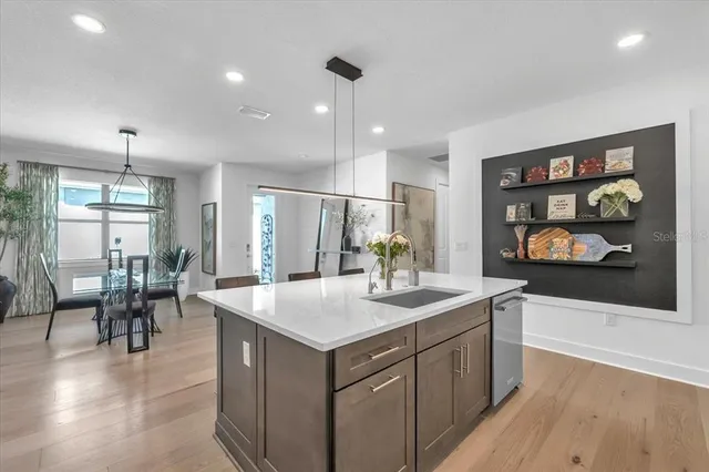 $2,950 | 18791 Dayspring Place, Venice, FL 34293