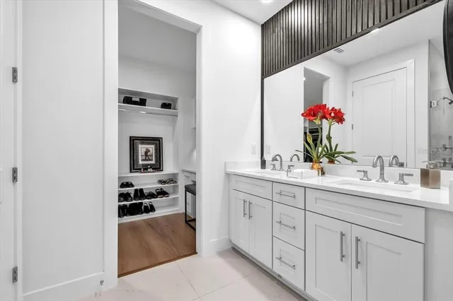 $2,950 | 18791 Dayspring Place, Venice, FL 34293