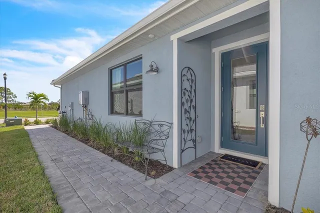 $2,950 | 18791 Dayspring Place, Venice, FL 34293