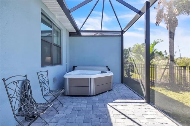 $2,950 | 18791 Dayspring Place, Venice, FL 34293