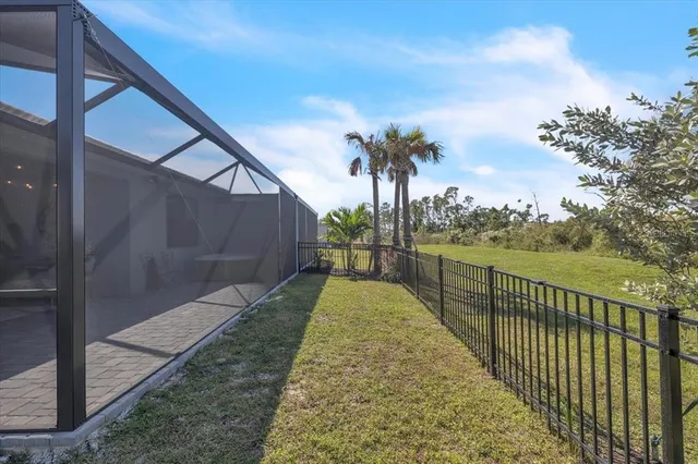 $2,950 | 18791 Dayspring Place, Venice, FL 34293