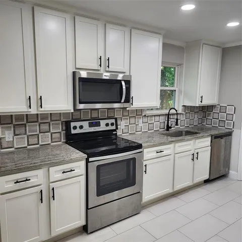 $315,000 | 6628 Yolanda Drive, Fort Worth, TX 76112