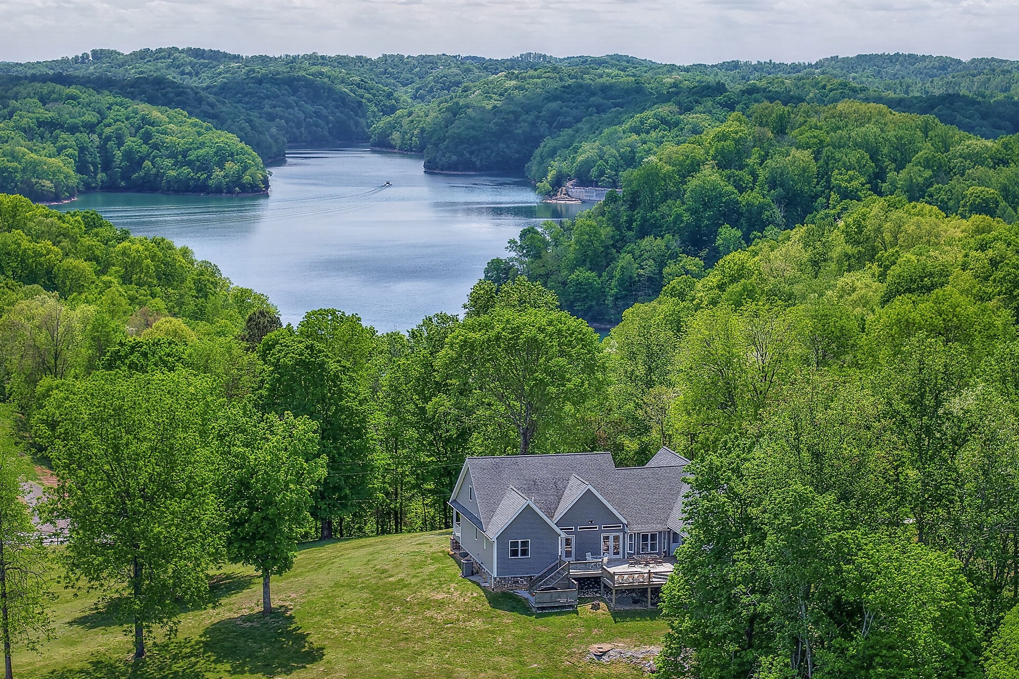 487 Cedar Hill Road Celina, TN 38551 - Photo 13 of 72