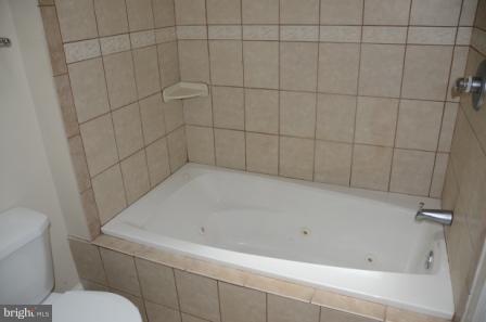 Bath (Master)