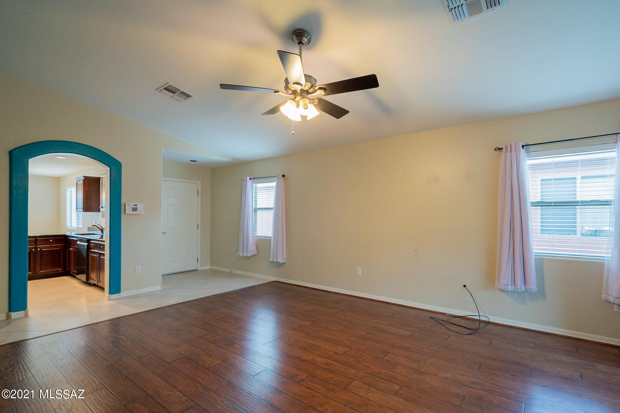 2301 East Ram Rock Road Oro Valley, AZ 85737 - Photo 5 of 34
